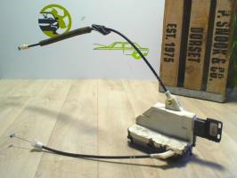 Cerradura delantera derecha