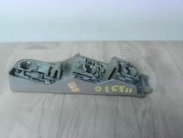 Base portalampade fanale posteriore sinistro
