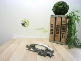 Poignee porte avant droit
