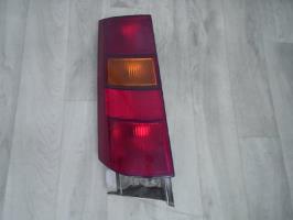 Fanale posteriore principale sinistro (luci)