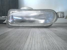 Fendinebbia sinistro (luce)