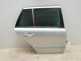 Puerta trasera derecha