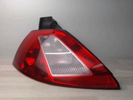 Fanale posteriore principale sinistro (luci)