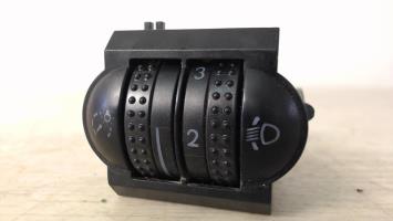 Commande de reglage hauteur de phare