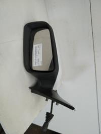 Retrovisor izquierdo
