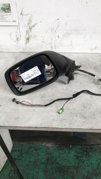 Retrovisor izquierdo