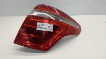 Fanale posteriore principale destro (luci)