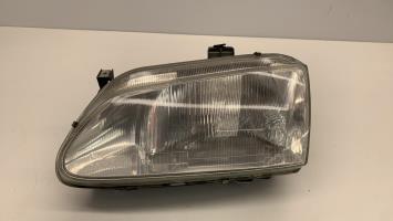 Gruppo ottico anteriore principale sinistro (luci)(faro)