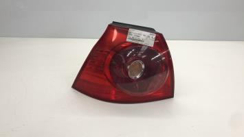 Fanale posteriore principale sinistro (luci)
