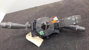 Contactor giratorio