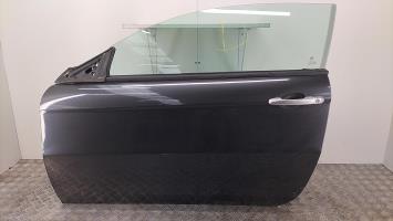Porte avant gauche