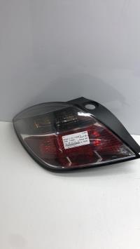 Fanale posteriore principale sinistro (luci)