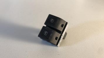 Interruttore lavacristalli anteriore sinistro