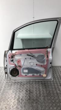 Porte avant droit