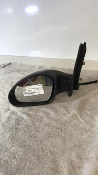 Retrovisor izquierdo