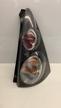 Fanale posteriore principale destro (luci)