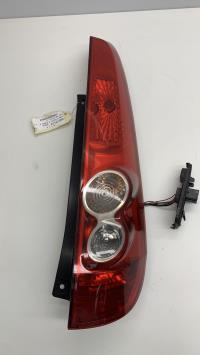 Fanale posteriore principale destro (luci)