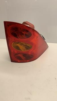 Fanale posteriore principale sinistro (luci)