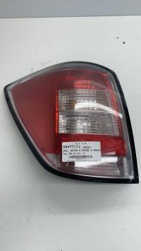Fanale posteriore principale sinistro (luci)