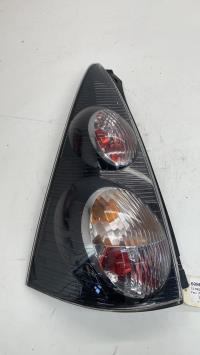Fanale posteriore principale sinistro (luci)