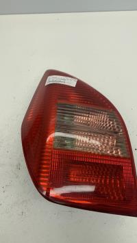 Fanale posteriore principale sinistro (luci)