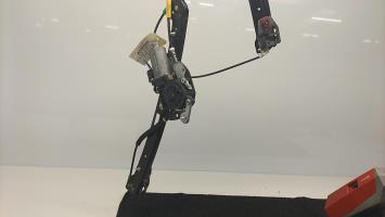 Elevalunas eléctrico delantero izquierdo