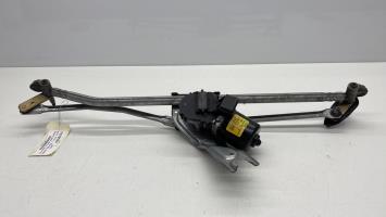 Motor de limpiaparabrisas delantero