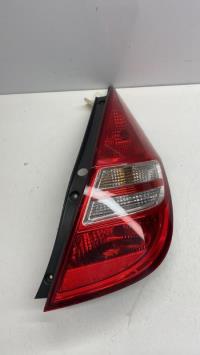 Fanale posteriore principale destro (luci)