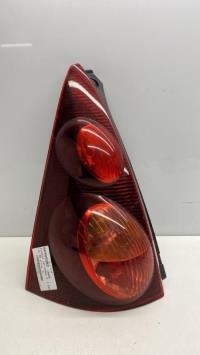 Fanale posteriore principale sinistro (luci)