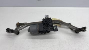 Moteur essuie glace avant