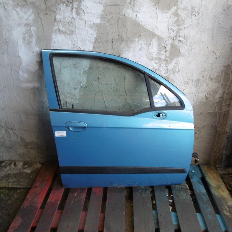 Porte avant droit