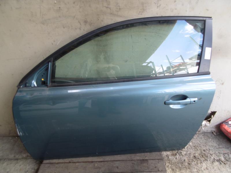 Porte avant gauche