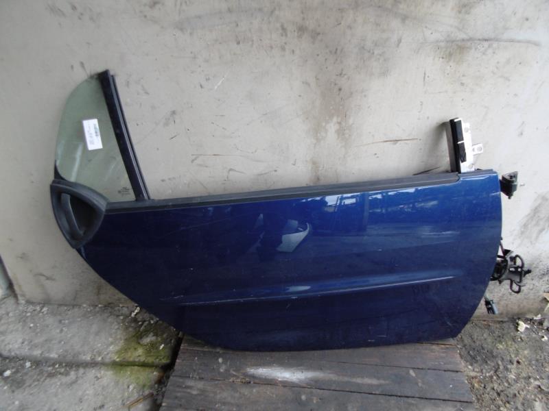 Porte avant droit