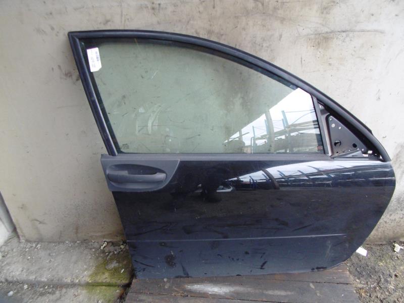 Porte avant droit