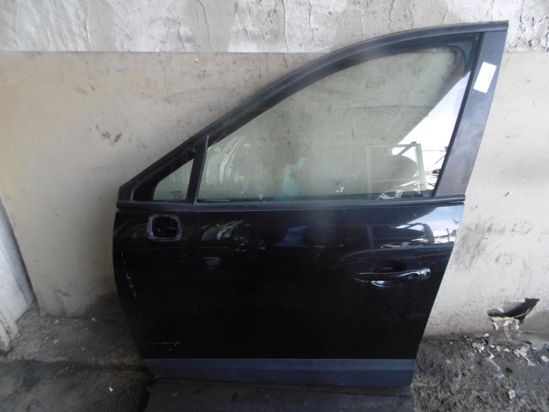 Porte avant gauche