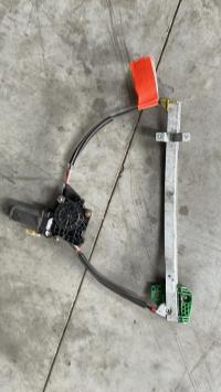Leve vitre electrique avant droit