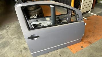 Porte avant droit