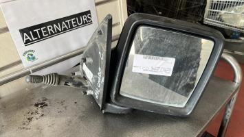 Retroviseur droit