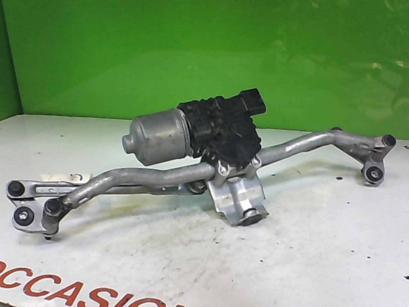 Moteur essuie glace avant