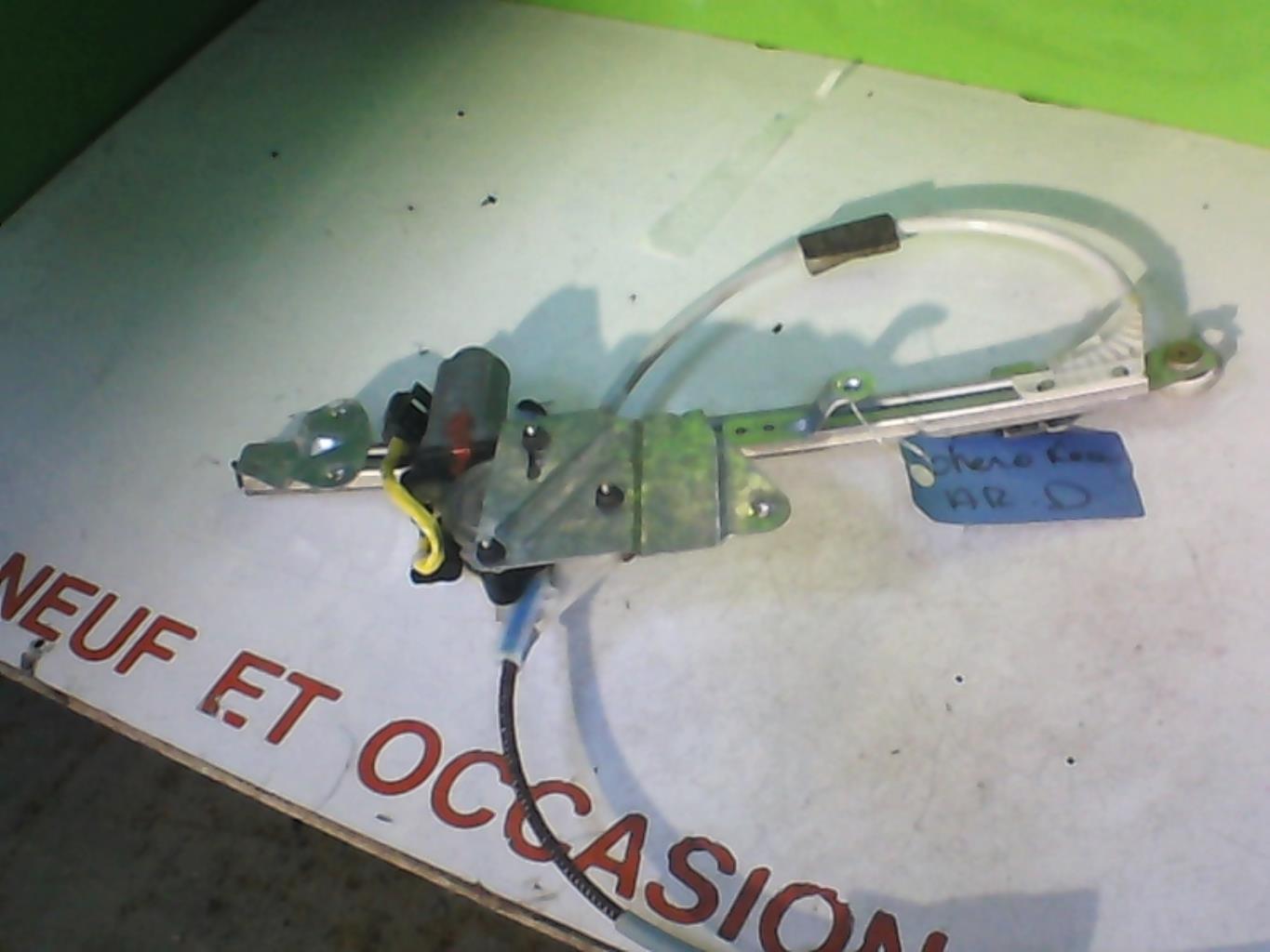 Leve vitre electrique arriere droit