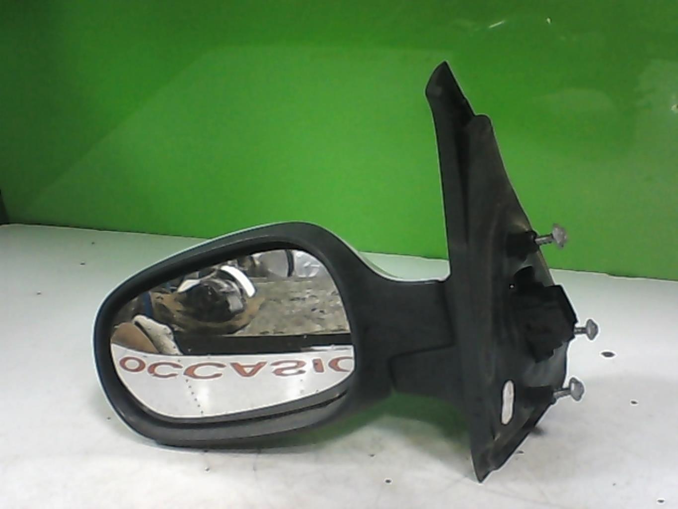 Retrovisor izquierdo