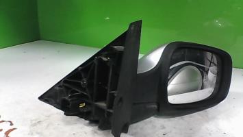 Retrovisor derecho