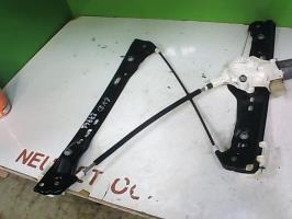 Elevalunas eléctrico delantero derecho