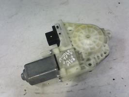 Moteur leve vitre avant gauche