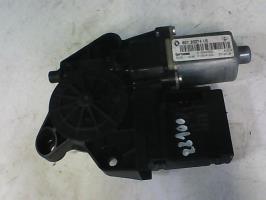 Moteur leve vitre avant droit