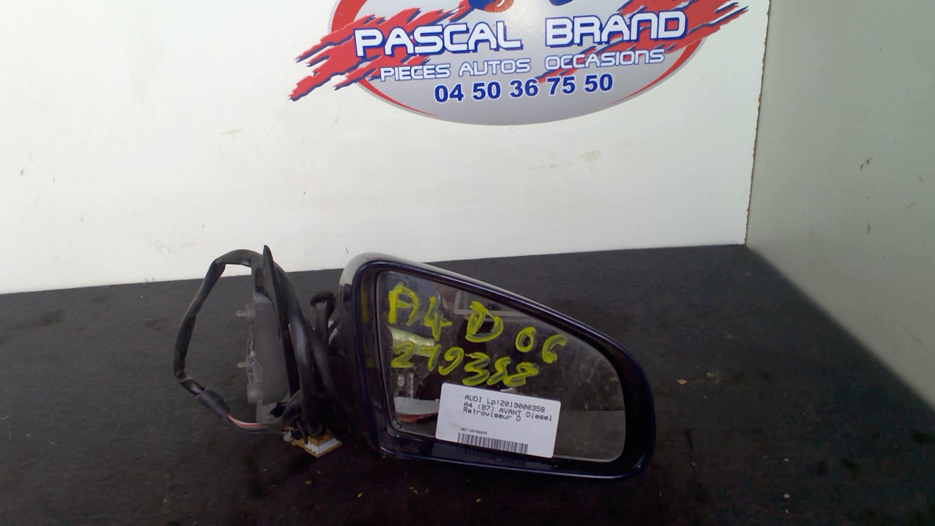 Retrovisor derecho