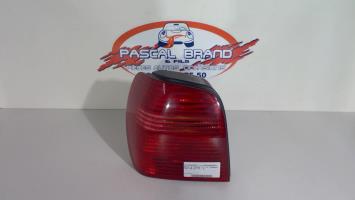 Fanale posteriore principale sinistro (luci)