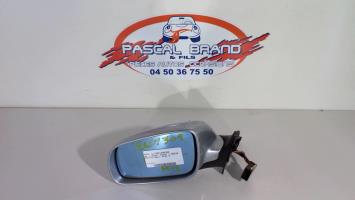Retrovisor izquierdo
