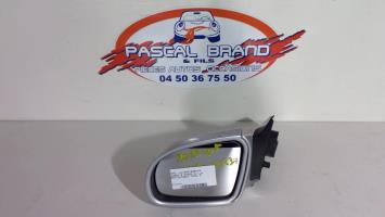 Retrovisor izquierdo
