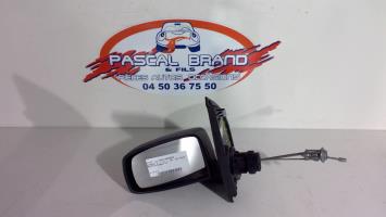 Retrovisor izquierdo